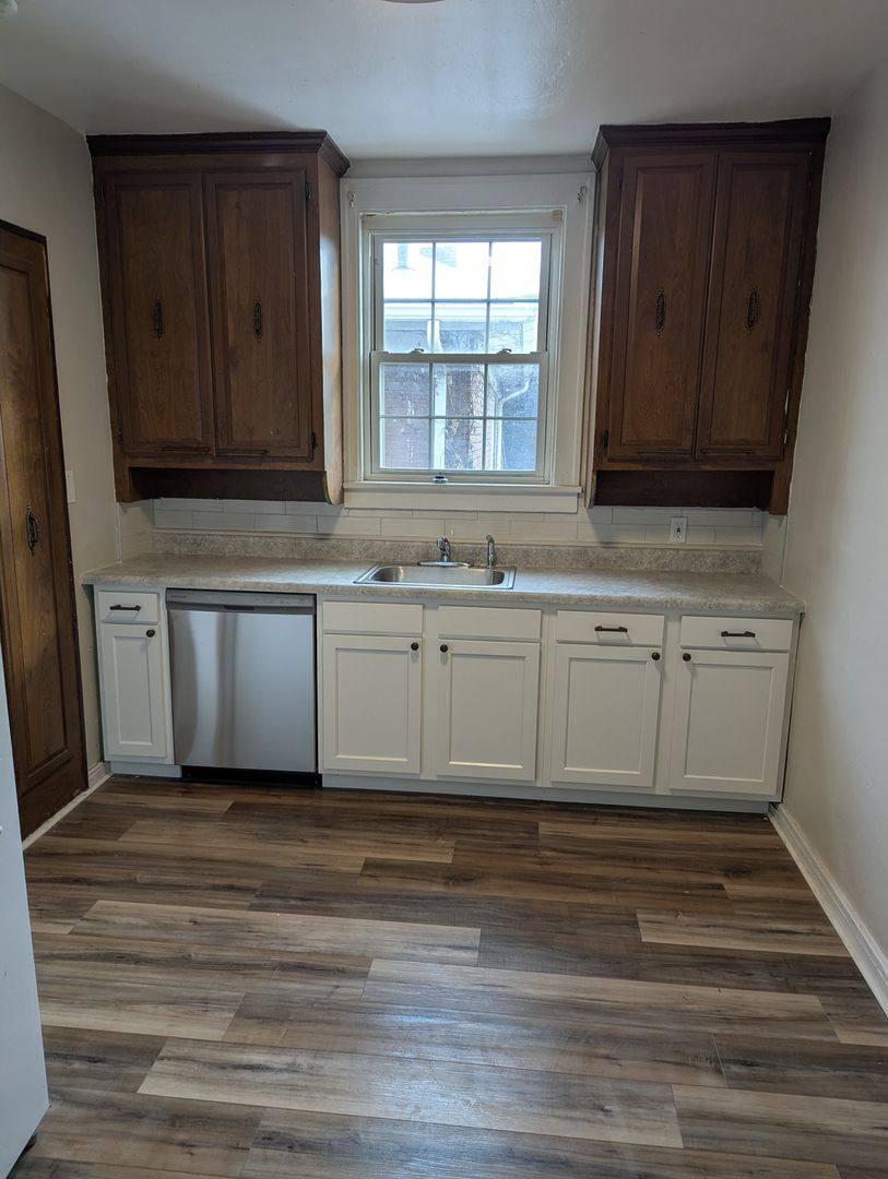 Apartment for rent at 531 Halsey Ave, Pittsburgh, PA 15221