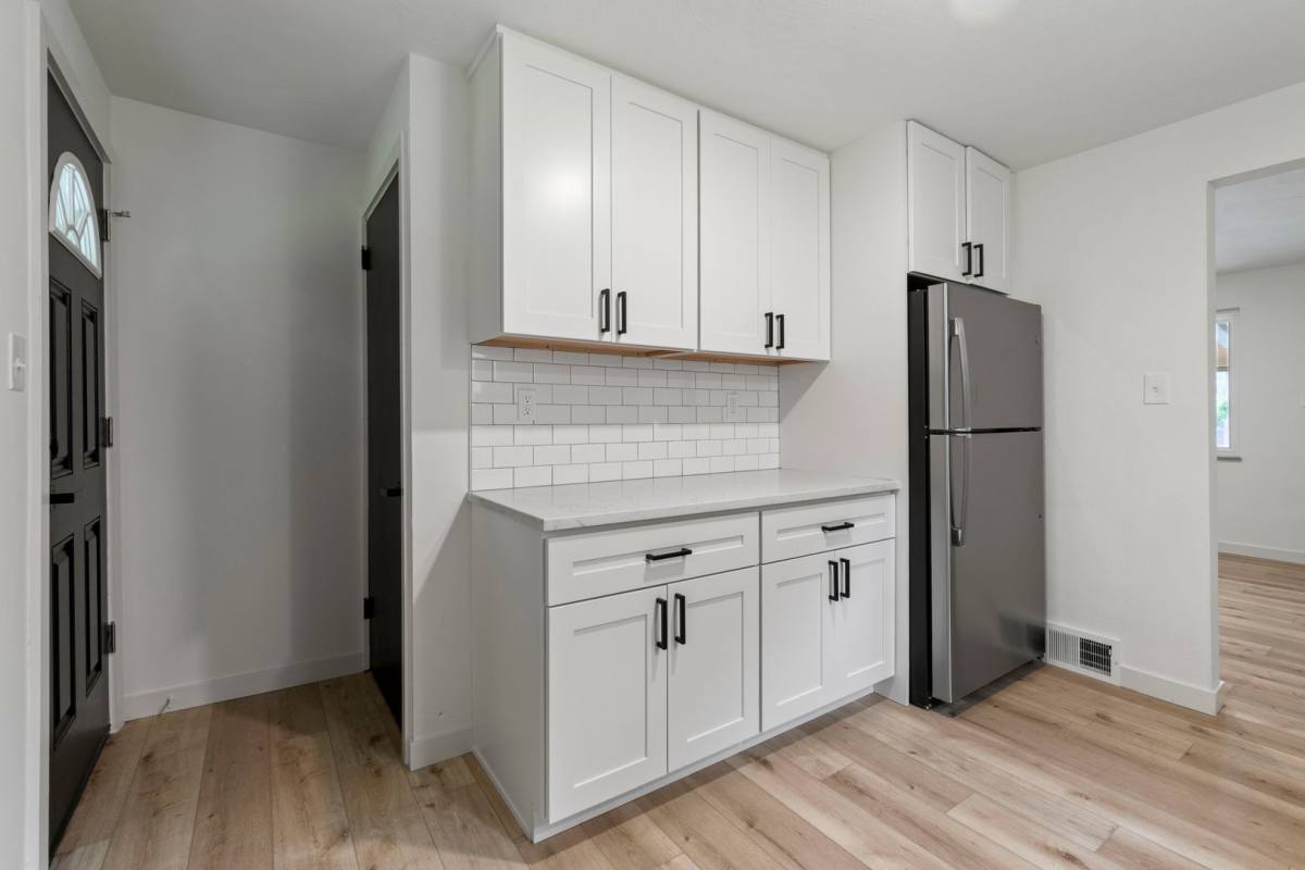 House for rent at 131 S Joslyn Dr, Pittsburgh, PA 15235