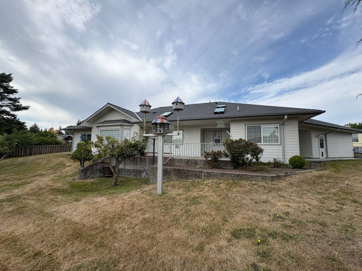 House for rent at 1714 Baker View Court, Anacortes, WA 98221
