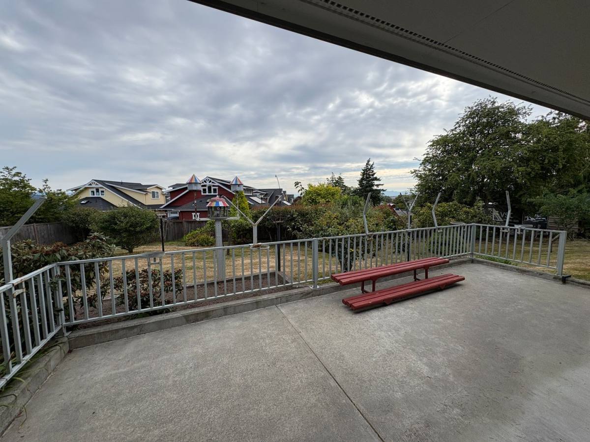 House for rent at 1714 Baker View Court, Anacortes, WA 98221