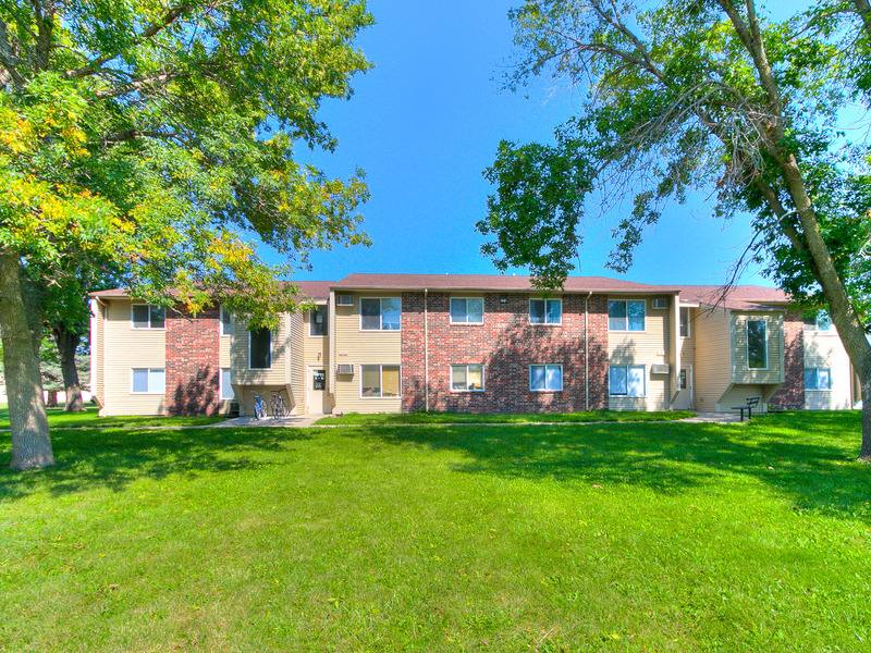 Apartment for rent at 725 S 11th St #3, Nevada, IA 50201