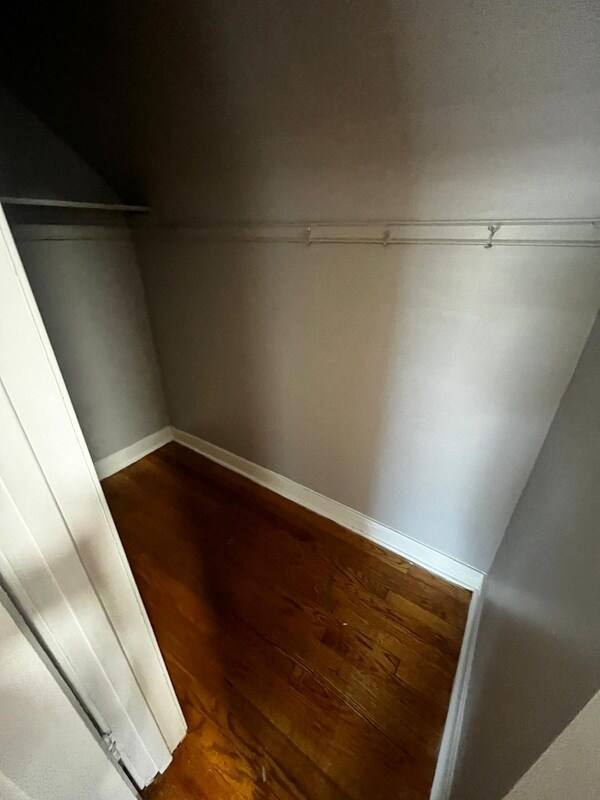 House for rent at 336 W 106th St, Chicago, IL 60628