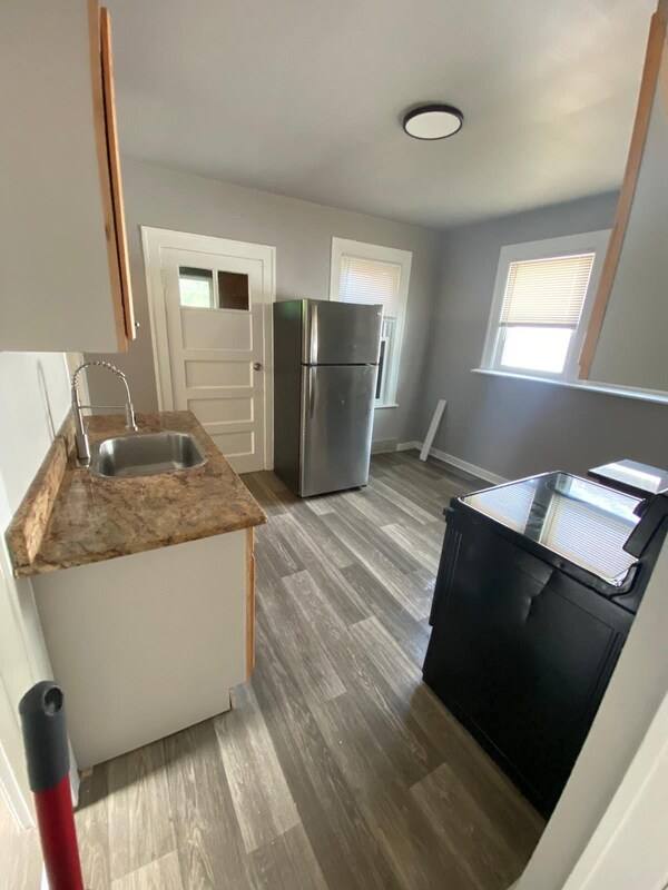 House for rent at 336 W 106th St, Chicago, IL 60628