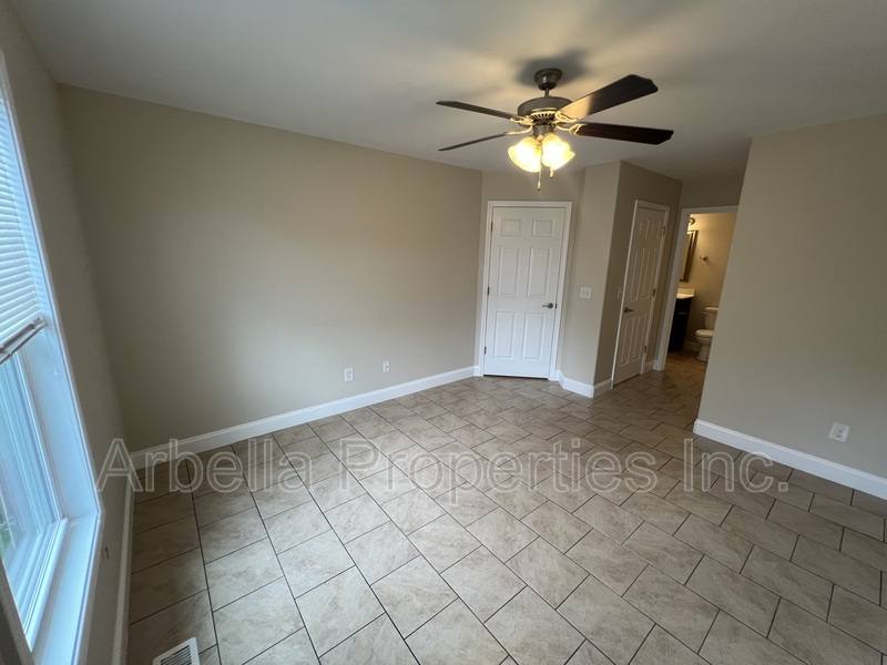 Townhouse for rent at 1853 Ida Sue Dr, Jonesborough, TN 37659
