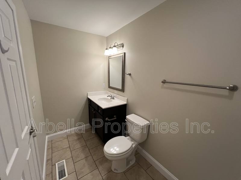 Townhouse for rent at 1853 Ida Sue Dr, Jonesborough, TN 37659
