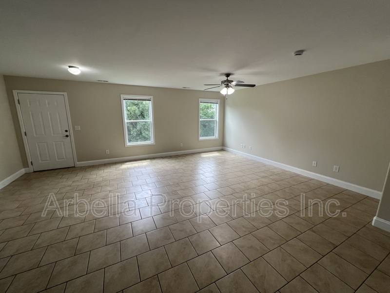 Townhouse for rent at 1853 Ida Sue Dr, Jonesborough, TN 37659