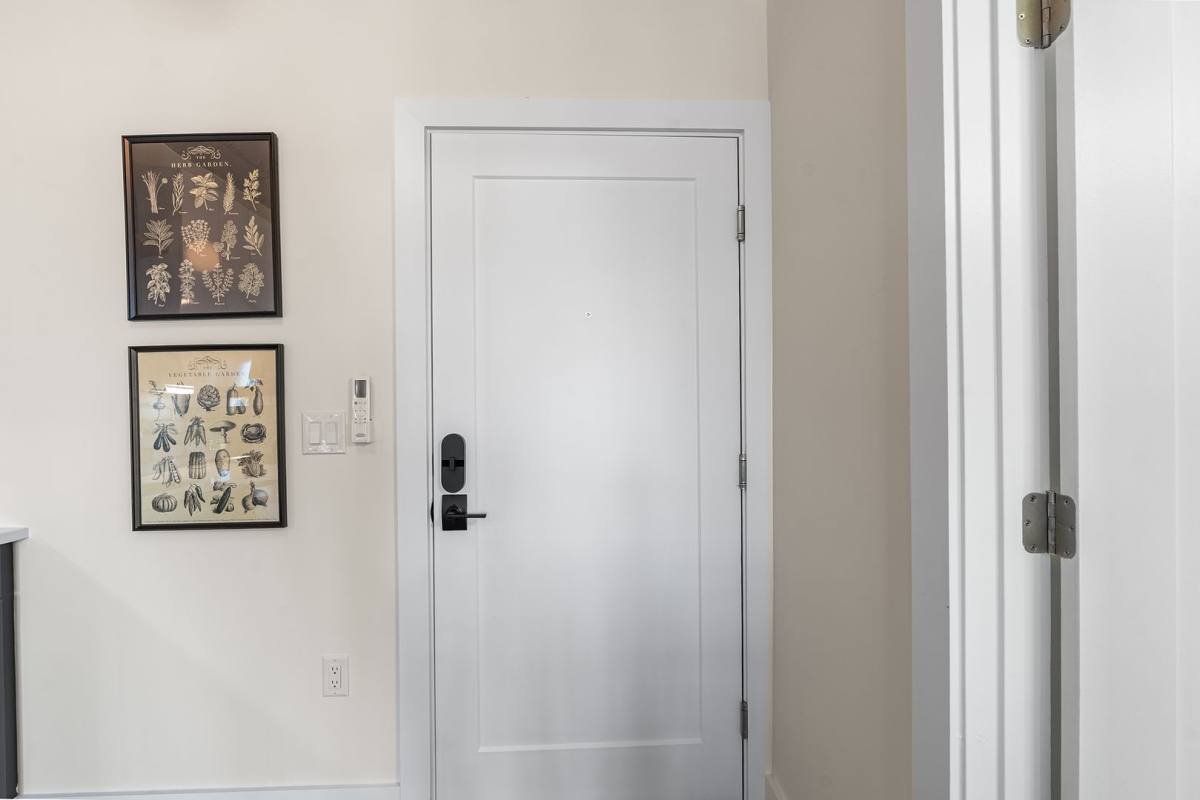 Townhouse for rent at 2034 N 2nd St, Philadelphia, PA 19122