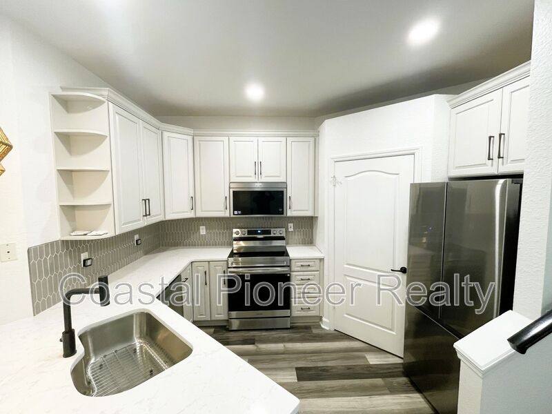 Apartment for rent at 614 Seascape Way, Tampa, FL 33602