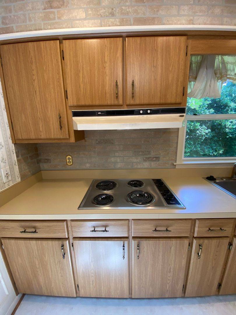 House for rent at 2648 S Kings Rd, Virginia Beach, VA 23452