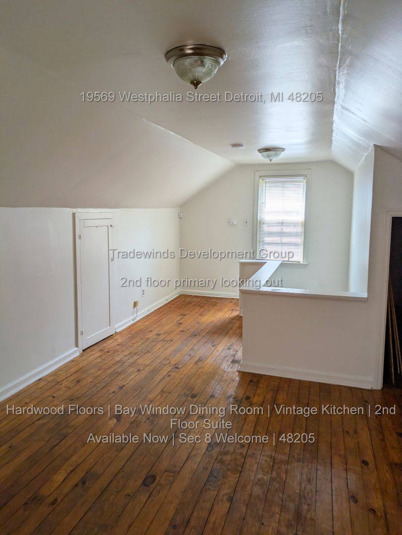 Apartment for rent at 19569 Westphalia St, Detroit, MI 48205
