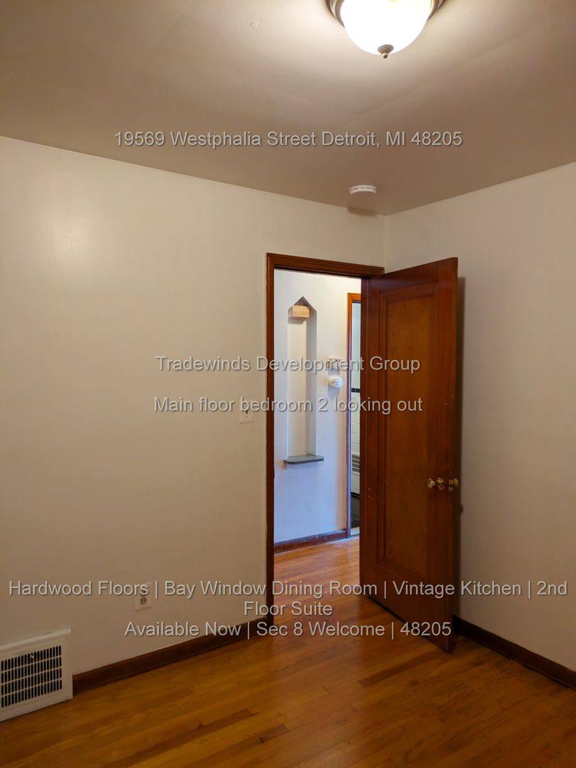 Apartment for rent at 19569 Westphalia St, Detroit, MI 48205
