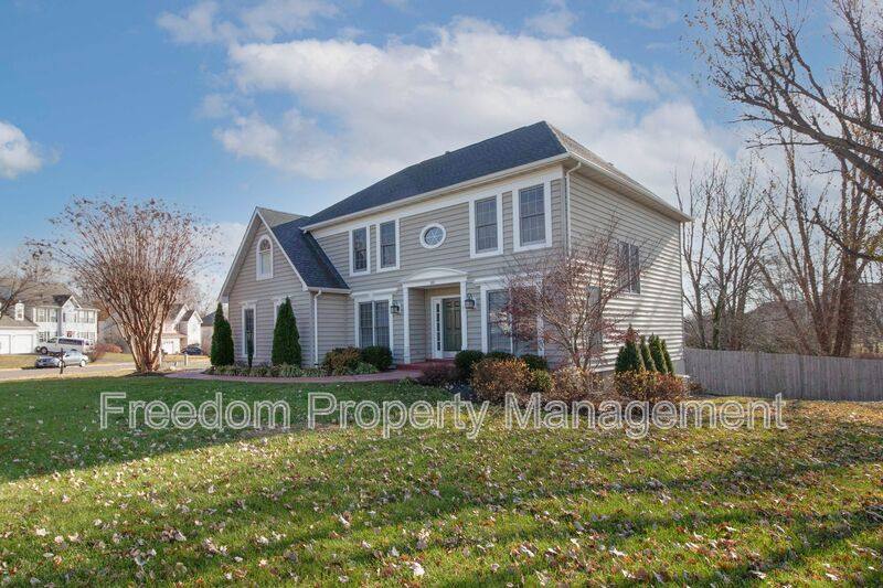 House for rent at 80 Brookshire Dr, Warrenton, VA 20186