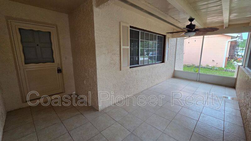 House for rent at 4817 Cypress Tree Dr, Tampa, FL 33624