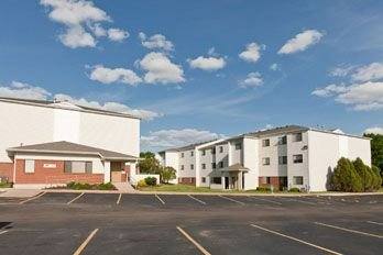 Apartment for rent at 3404 Queen Dr SW, Cedar Rapids, IA 52404