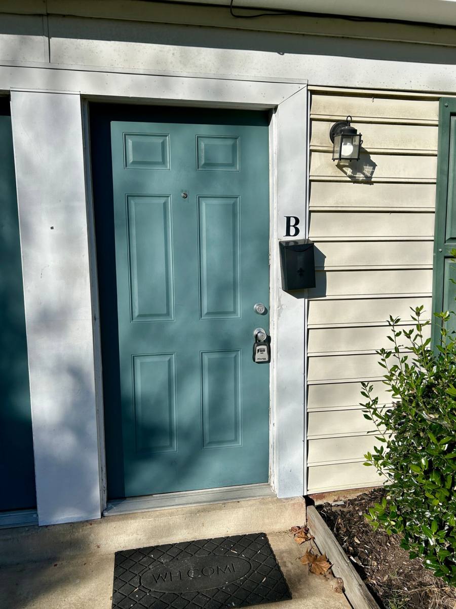 Apartment for rent at 3510 Chamberlayne Ave, Richmond, VA 23227