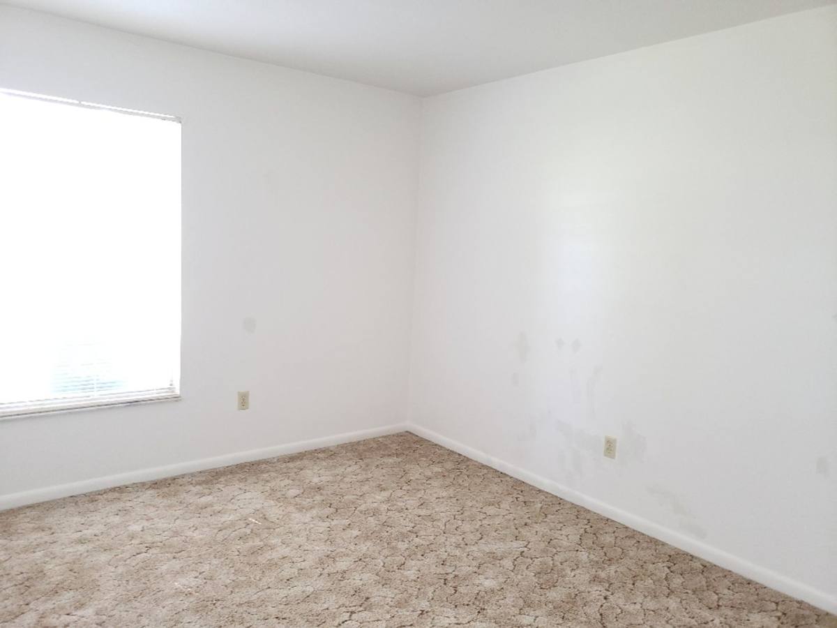 Apartment for rent at 120 SW Trafalgar Parkway, Cape Coral, FL 33991