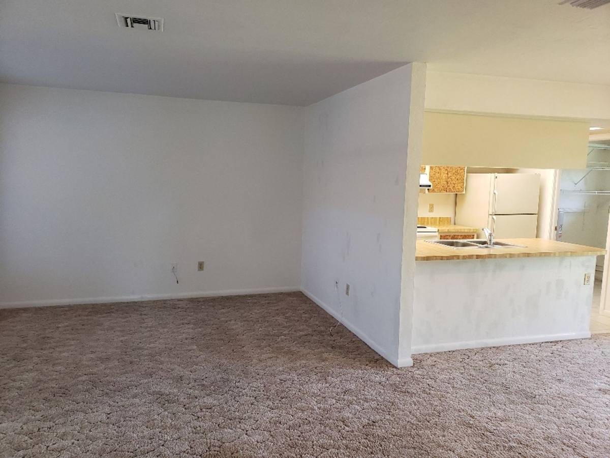 Apartment for rent at 120 SW Trafalgar Parkway, Cape Coral, FL 33991