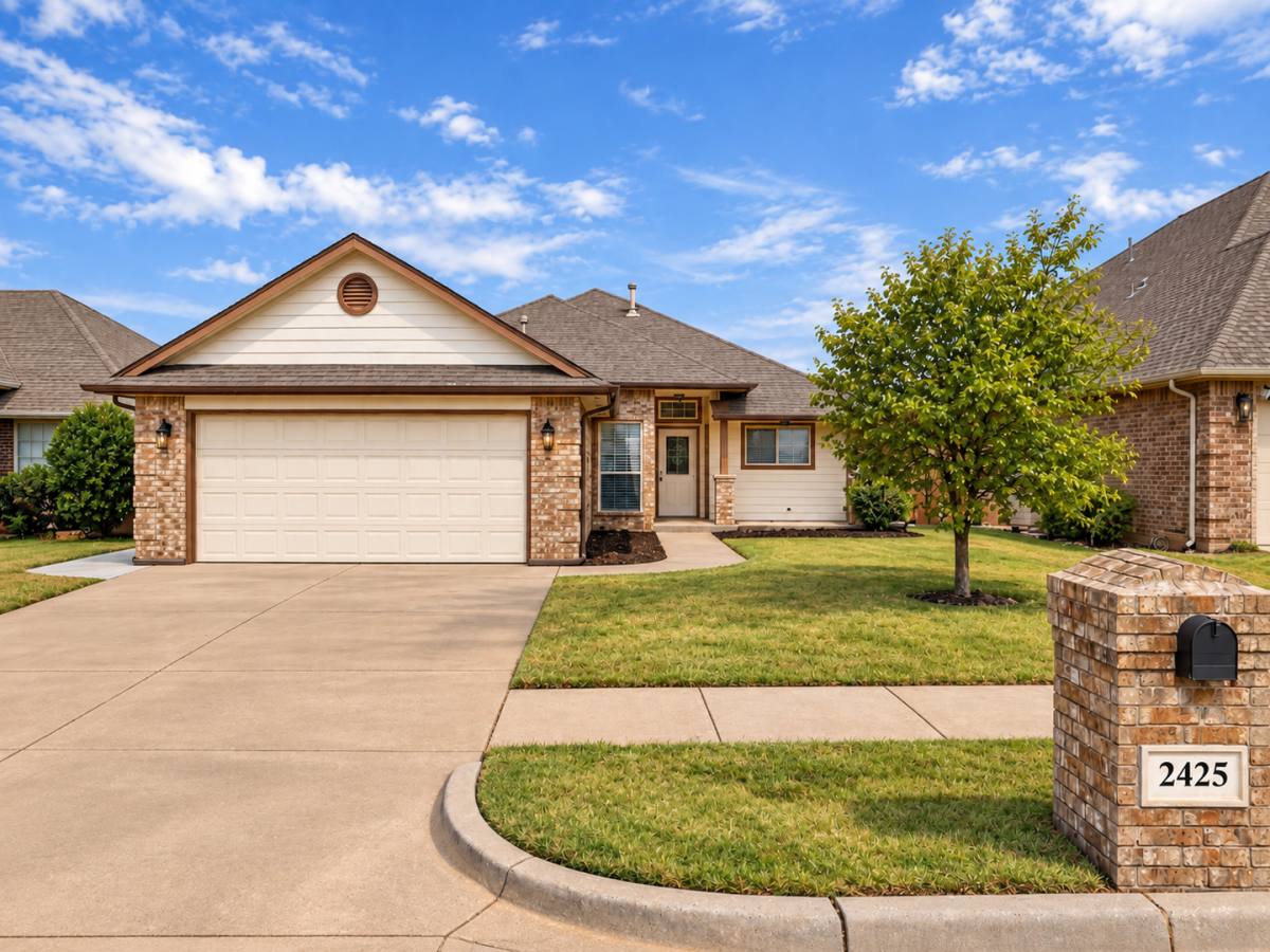 House for rent at 2425 NW 194th Terrace, Edmond, OK 73012