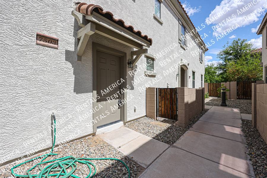 Condo for rent at 7503 S 30th Run, Phoenix, AZ 85042