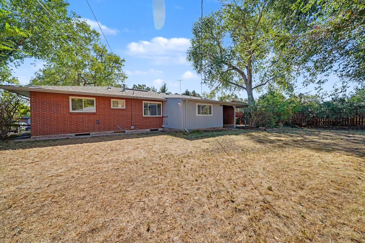 House for rent at 2303 Braun Court, Golden, CO 80401