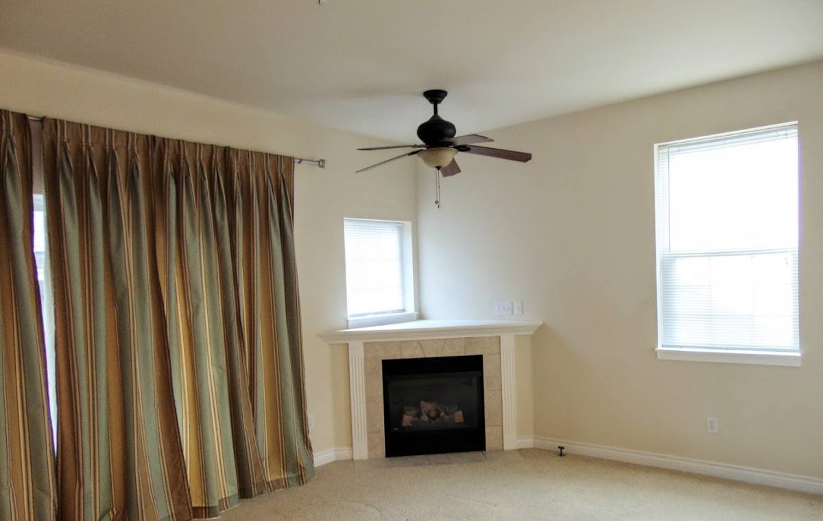Townhouse for rent at 1800 NE 40th St, Renton, WA 98056