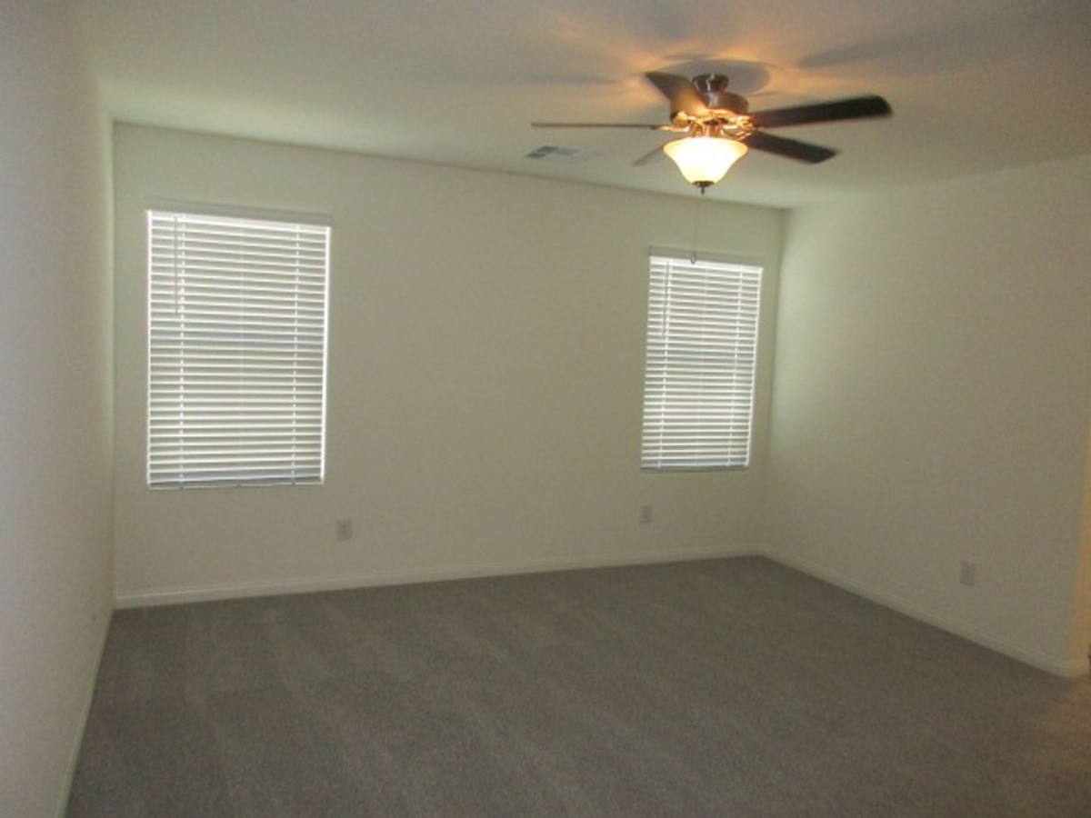 House for rent at 420 Canary Song Dr, Henderson, NV 89011