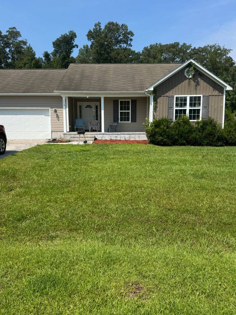 House for rent at 110 Hidden Hollow Dr, Richlands, NC 28574