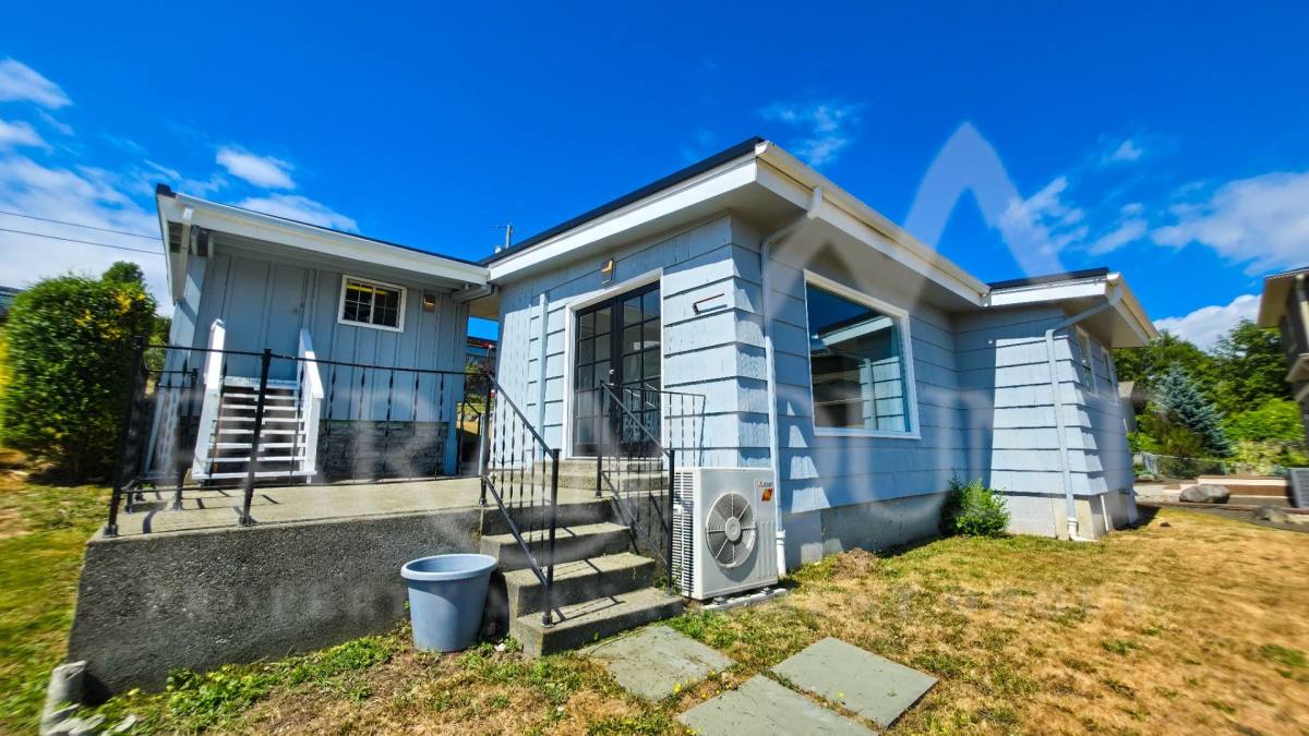 House for rent at 2461 1st Ave E, Port Orchard, WA 98366