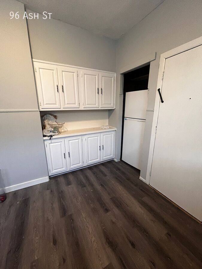 Apartment for rent at 96 Ash St, Yonkers, NY 10701