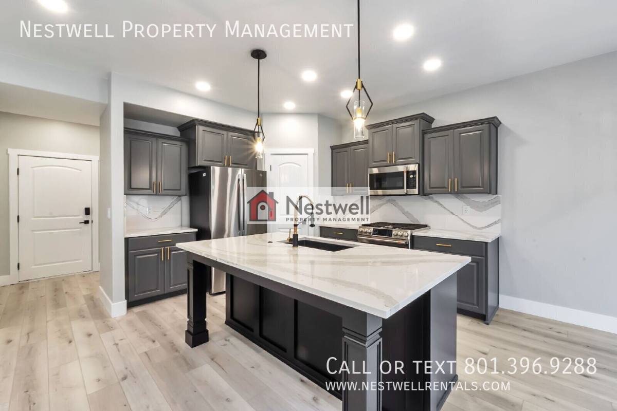 Townhouse for rent at 1284 N Willowbrook Lane, Saratoga Springs, UT 84045