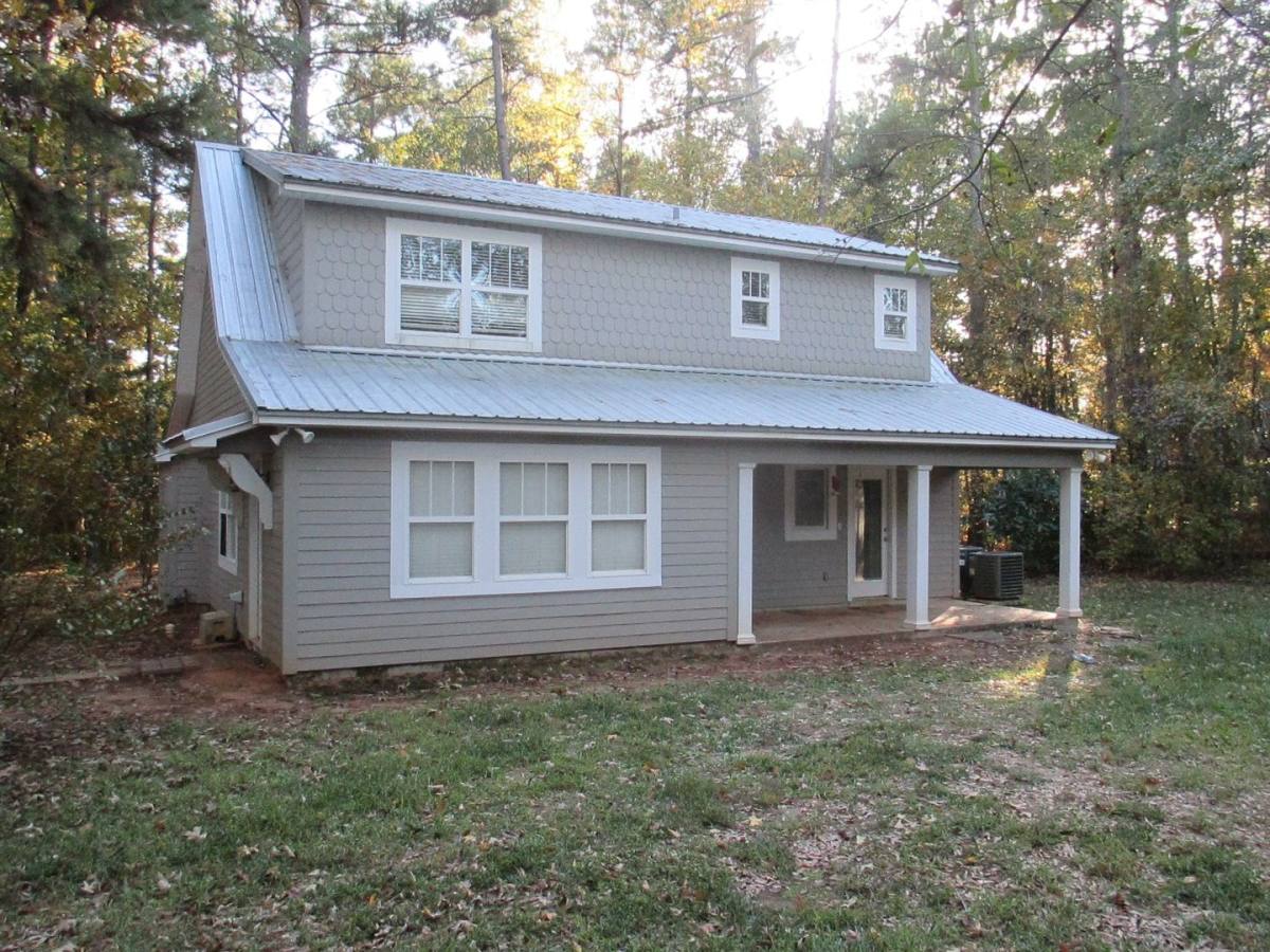 House for rent at 231 Holliman Rd, Ruston, LA 71270