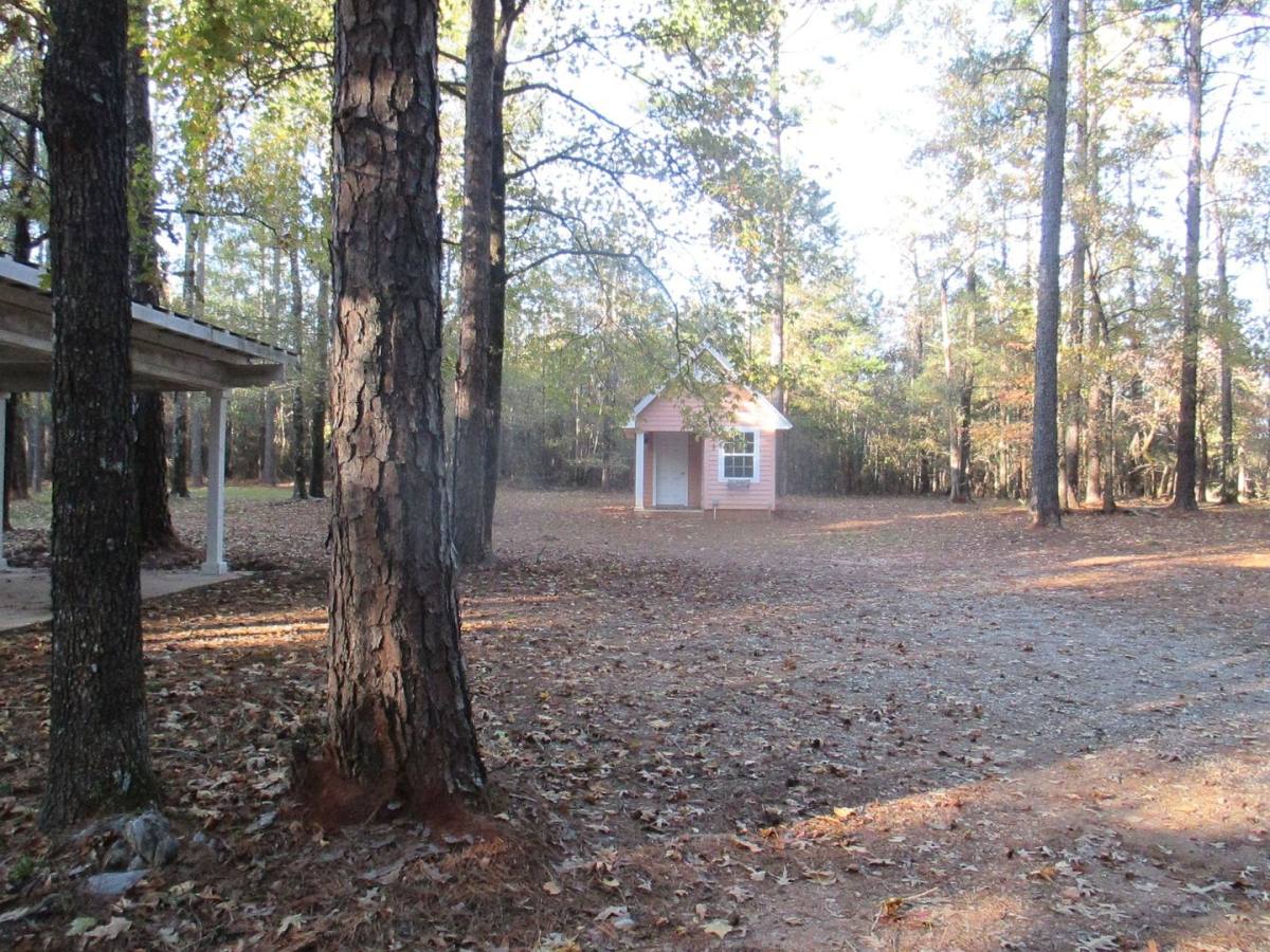 House for rent at 231 Holliman Rd, Ruston, LA 71270