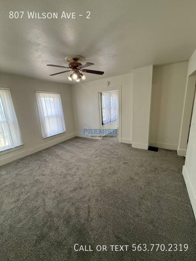 Apartment for rent at 807 Wilson Ave #2, Dubuque, IA 52001