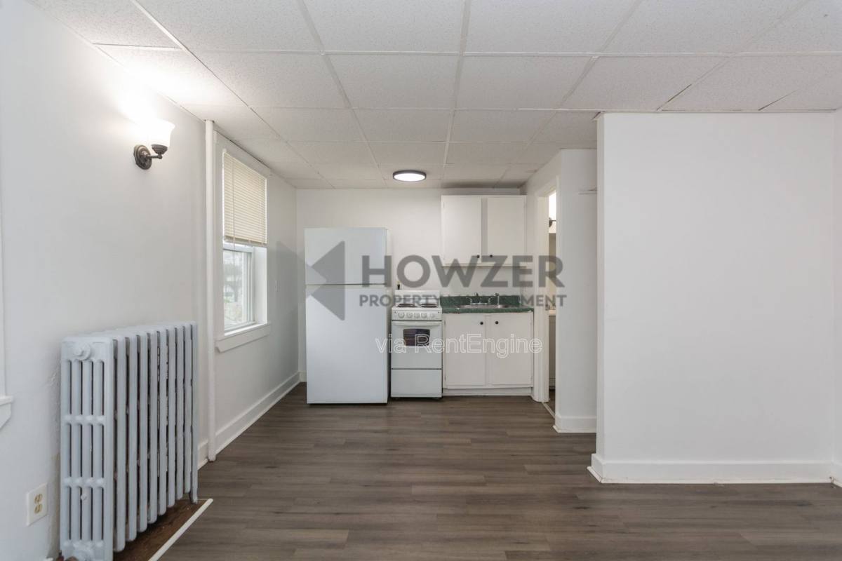 Apartment for rent at 109 Green St #6, Brockton, MA 02301