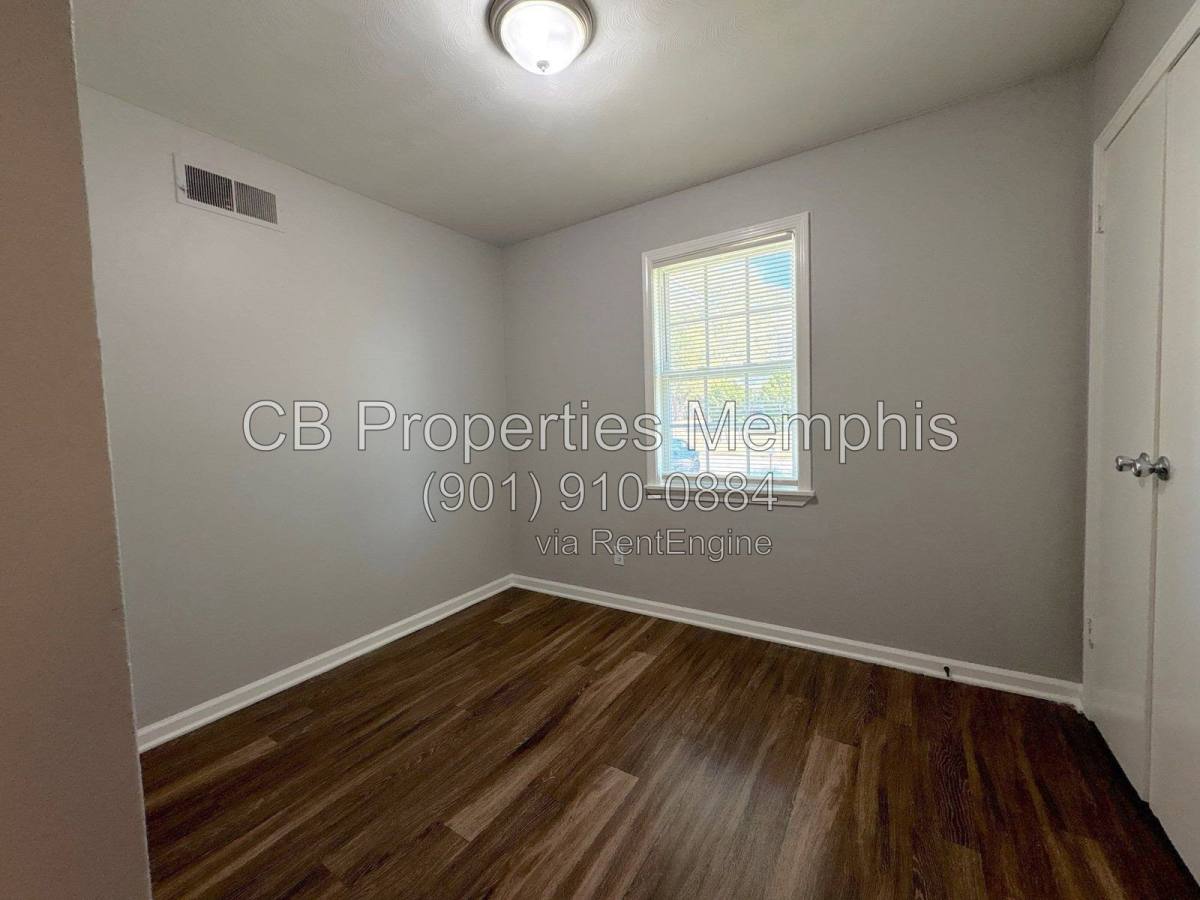 House for rent at 3515 W Horn Lake Rd, Memphis, TN 38109