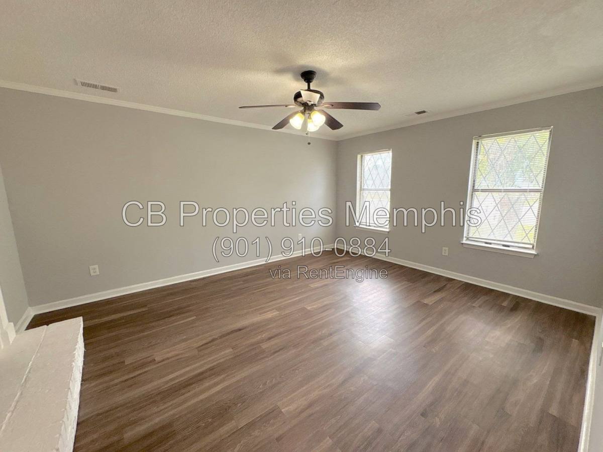 House for rent at 6428 Valleydale Dr, Memphis, TN 38141