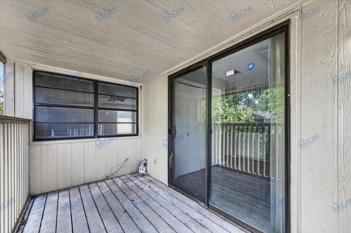 Apartment for rent at 2511 Woodmont Trail, Fort Worth, TX 76133