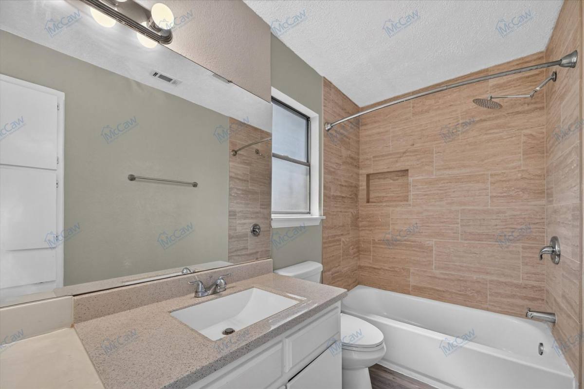 Apartment for rent at 2511 Woodmont Trail, Fort Worth, TX 76133