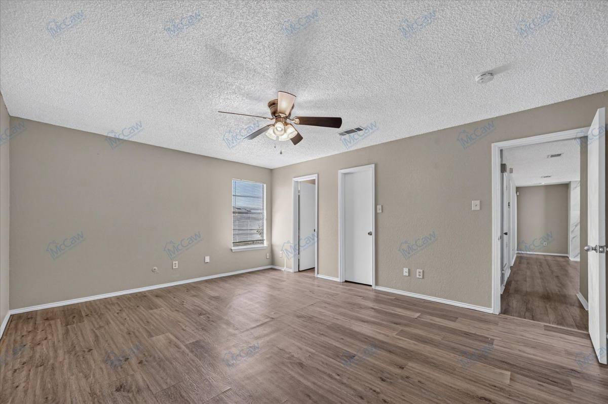 Apartment for rent at 2511 Woodmont Trail, Fort Worth, TX 76133