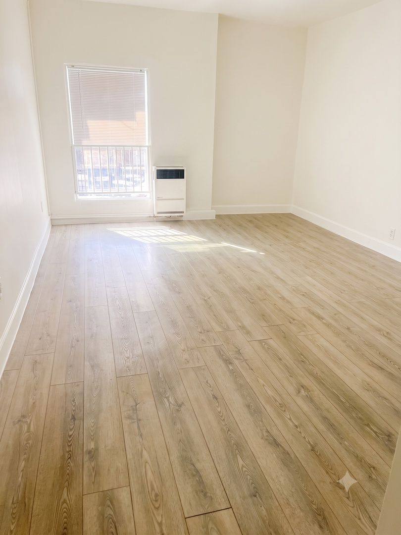 Apartment for rent at 720 S Alvarado St #402, Los Angeles, CA 90057