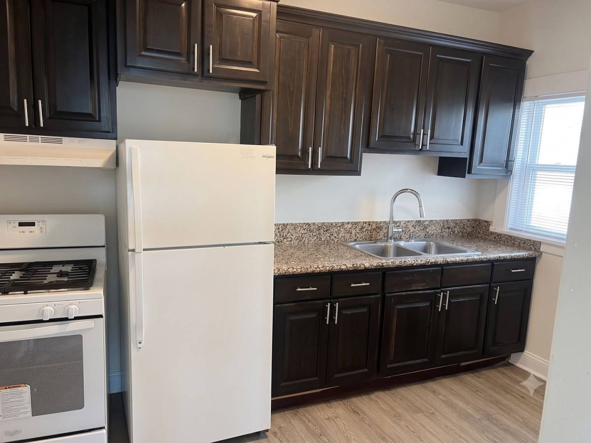 Apartment for rent at 720 S Alvarado St #402, Los Angeles, CA 90057