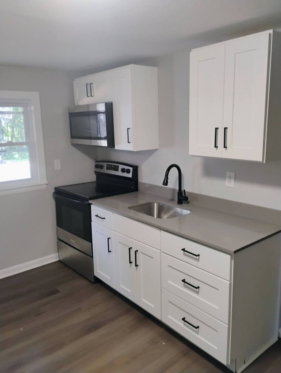 Apartment for rent at 52 Mast Rd #6, Lee, NH 03861