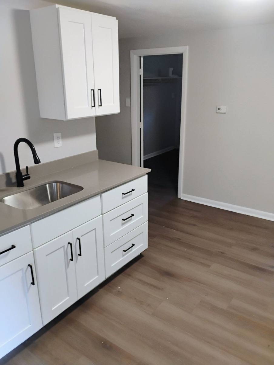Apartment for rent at 52 Mast Rd #6, Lee, NH 03861