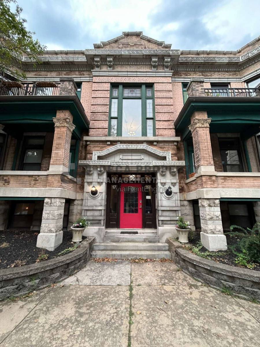 Apartment for rent at 17 N Taylor Ave #5, Saint Louis, MO 63108