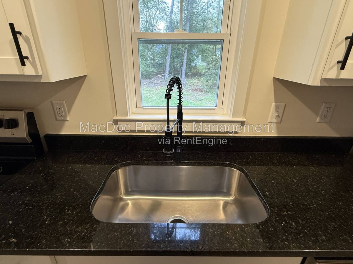 House for rent at 170 Forest Grove Rd, Colonial Beach, VA 22443