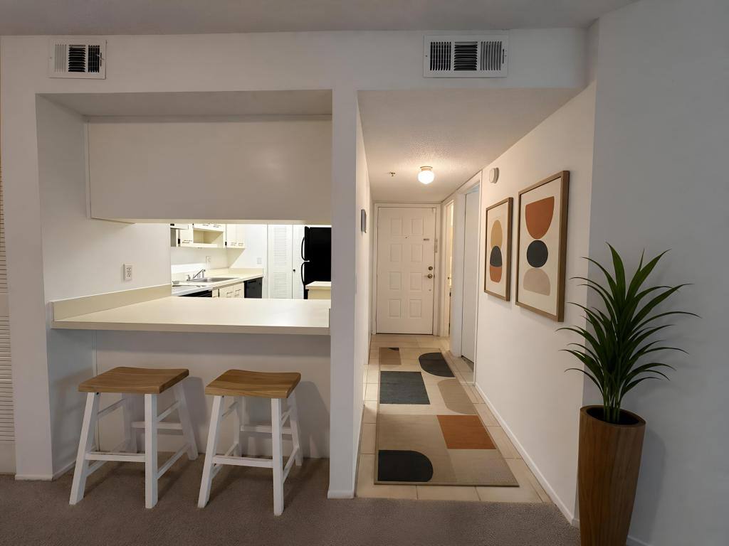 Condo for rent at 6002 Laketree Lane #G, Tampa, FL 33617