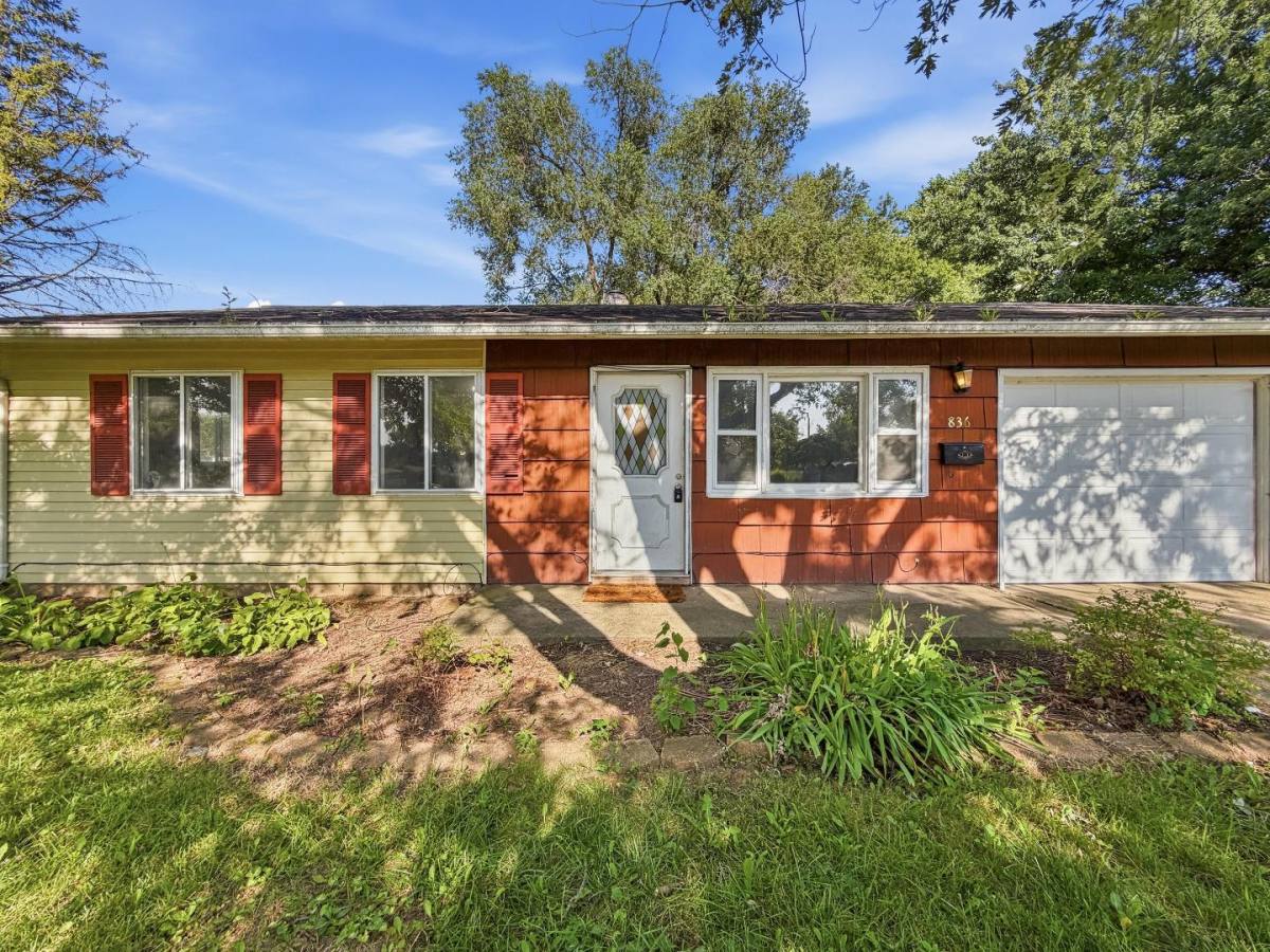 House for rent at 836 Eastmont Dr #836, Gas City, IN 46933