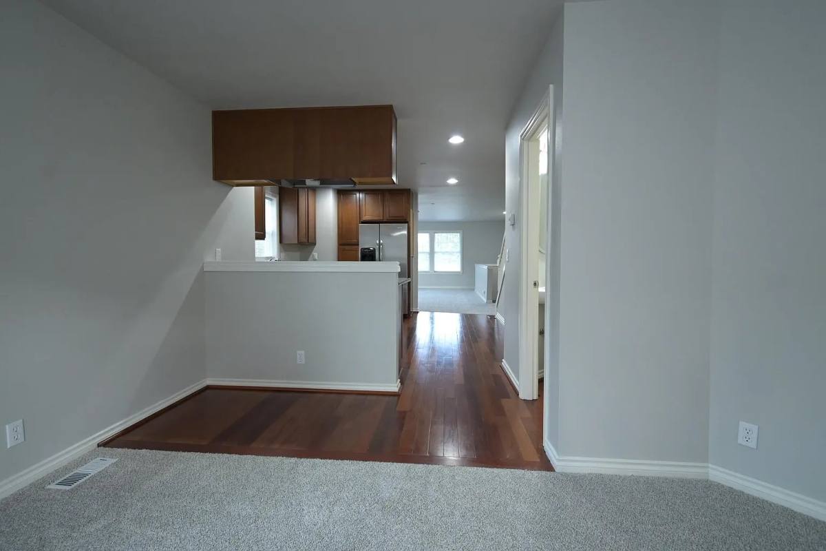 Townhouse for rent at 321 Hardie Ave NW #B, Renton, WA 98057