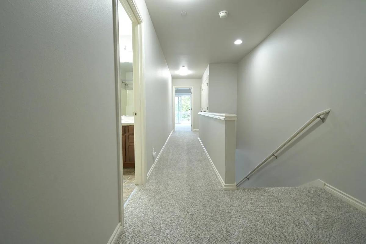 Townhouse for rent at 321 Hardie Ave NW #B, Renton, WA 98057