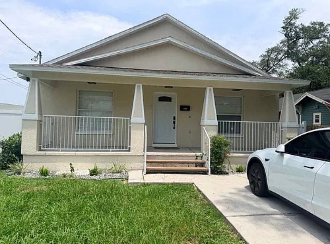House for rent at 802 E N Bay St, Tampa, FL 33603